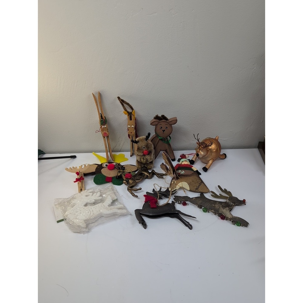 Reindeer Christmas Ornament/Decoration Lot Vintage